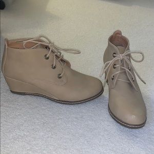 Nature Breeze Wedge Booties